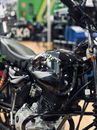 Мотоцикл дорожный BAJAJ (Баджадж) Boxer 150 UG чёрный/серый с ПТС - купить с доставкой, по выгодной цене в интернет-магазине Мототека